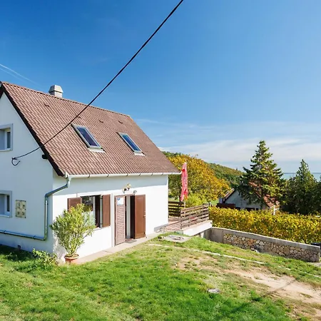 Dul By Interhome Holiday home Lovas